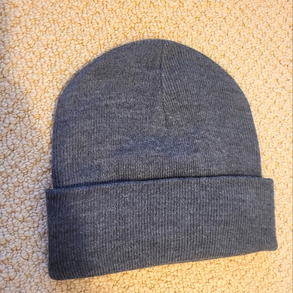 Aritzia Accessories - Aritzia TALULA Rib Cuffed Beanie Euston Hat